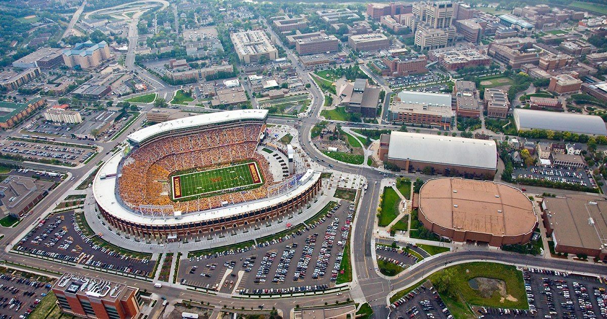 Time Lapse: UMN Class of 2022 Forms Giant M at TCF Bank Stadium, Time to  hit the books, #Gophers! Welcome back to campus! 〽️, By Minnesota Gophers